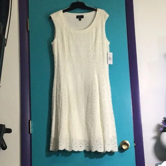 Rn Studio By Ronnie Nicole Dresses | Rn Studio By Ronni Nicole Summer Dress. | Color: Cream/White | Size: 12 | Camarobrat92's Closet
